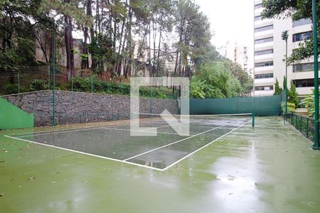 Apartamento para alugar com 550m², 3 quartos e 3 vagas Apartamento para alugar com 550m², 3 quartos e 3 vagasQuadra Esportiva