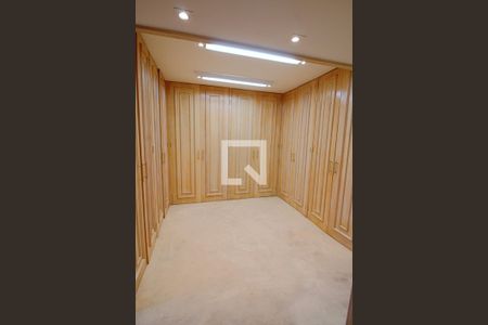 Apartamento para alugar com 550m², 3 quartos e 3 vagas