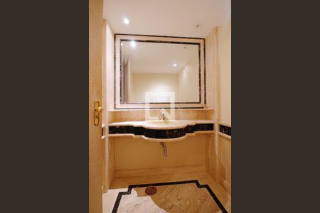 Apartamento para alugar com 550m², 3 quartos e 3 vagas Apartamento para alugar com 550m², 3 quartos e 3 vagasLavabo