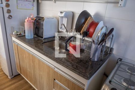 Apartamento à venda com 34m², 2 quartos e sem vaga Apartamento à venda com 34m², 2 quartos e sem vagaCozinha e Área de Serviço