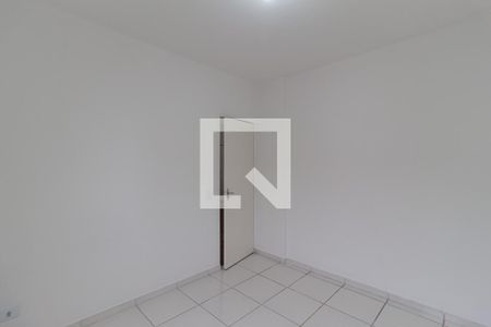 Quarto 2 de apartamento para alugar com 2 quartos, 51m² em Jardim California, Osasco