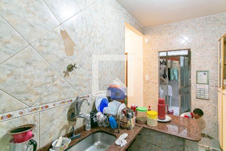 Casa à venda com 270m², 9 quartos e 3 vagas Casa à venda com 270m², 9 quartos e 3 vagasCozinha