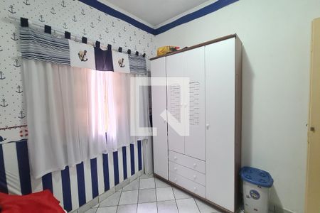 Casa à venda com 250m², 3 quartos e 2 vagas Casa à venda com 250m², 3 quartos e 2 vagasQuarto 3