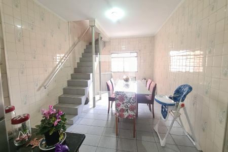 Casa à venda com 250m², 3 quartos e 2 vagas Casa à venda com 250m², 3 quartos e 2 vagasSala de Jantar