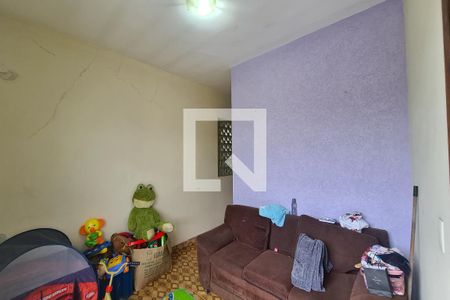 Casa à venda com 250m², 3 quartos e 2 vagas Casa à venda com 250m², 3 quartos e 2 vagasVaranda