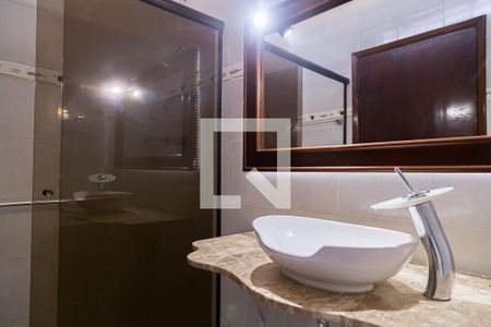 Casa à venda com 150m², 3 quartos e 1 vaga Casa à venda com 150m², 3 quartos e 1 vagaBanheiro Social