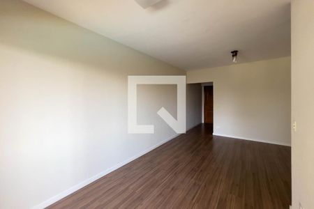 Sala de apartamento para alugar com 3 quartos, 85m² em Vila Monumento, São Paulo