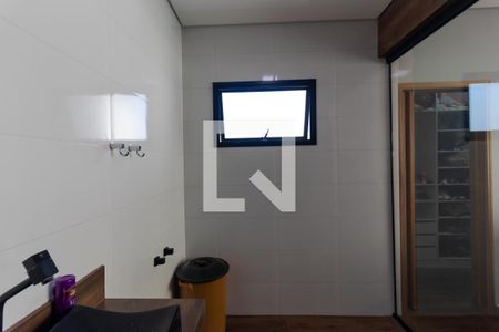 Casa à venda com 200m², 3 quartos e 2 vagasBanheiro da Suíte 03 