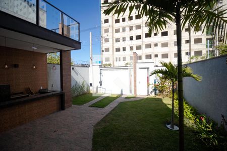Casa à venda com 200m², 3 quartos e 2 vagasQuintal