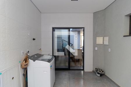 Casa à venda com 200m², 3 quartos e 2 vagasÁrea de Serviço