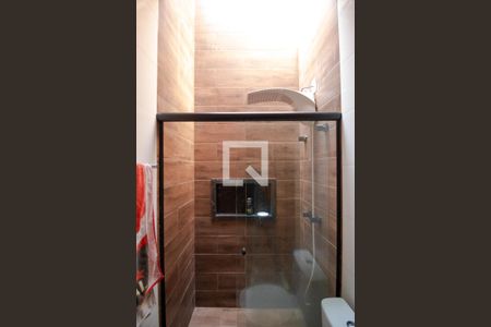 Casa à venda com 200m², 3 quartos e 2 vagasBanheiro da Suíte 02