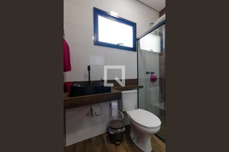 Casa à venda com 200m², 3 quartos e 2 vagasBanheiro da Suíte 01