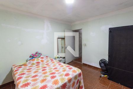 Casa à venda com 244m², 3 quartos e 2 vagasQuarto 2