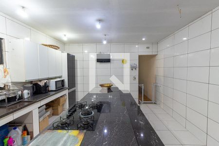 Casa à venda com 244m², 3 quartos e 2 vagasCozinha