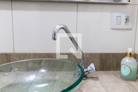 Casa à venda com 244m², 3 quartos e 2 vagasBanheiro - torneira