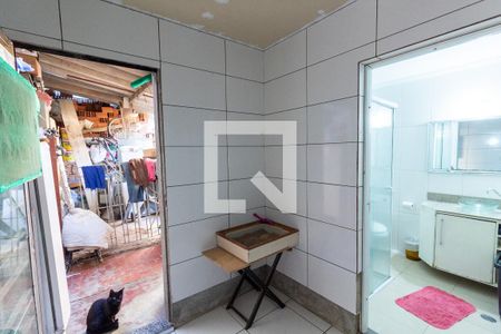 Casa à venda com 244m², 3 quartos e 2 vagasCorredor