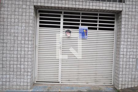 Casa à venda com 173m², 3 quartos e 2 vagasFachada