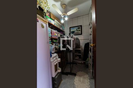 Casa para alugar com 670m², 4 quartos e 4 vagas Casa para alugar com 670m², 4 quartos e 4 vagasDespensa