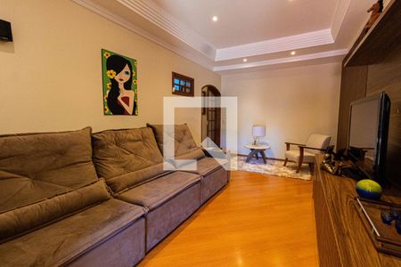 Casa para alugar com 670m², 4 quartos e 4 vagas Casa para alugar com 670m², 4 quartos e 4 vagasSala de TV