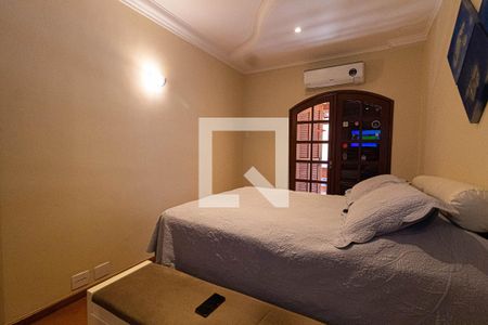 Casa para alugar com 670m², 4 quartos e 4 vagas Casa para alugar com 670m², 4 quartos e 4 vagasQuarto 3 - Suíte