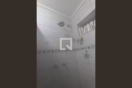 Casa para alugar com 670m², 4 quartos e 4 vagas Casa para alugar com 670m², 4 quartos e 4 vagasBanheiro da Suíte 2