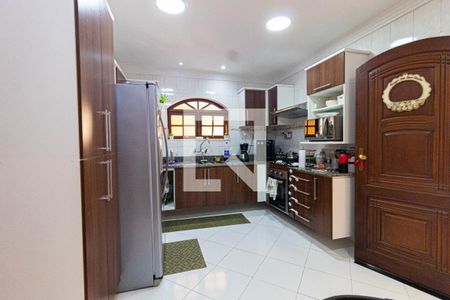 Casa para alugar com 670m², 4 quartos e 4 vagas Casa para alugar com 670m², 4 quartos e 4 vagasCozinha