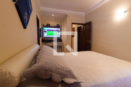 Casa para alugar com 670m², 4 quartos e 4 vagas Casa para alugar com 670m², 4 quartos e 4 vagasQuarto 3 - Suíte