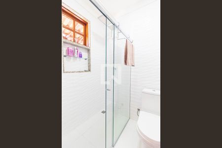 Casa para alugar com 670m², 4 quartos e 4 vagas Casa para alugar com 670m², 4 quartos e 4 vagasBanheiro 4