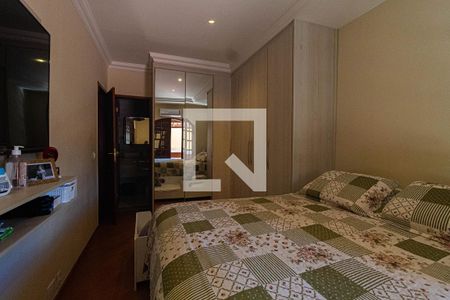 Casa para alugar com 670m², 4 quartos e 4 vagas Casa para alugar com 670m², 4 quartos e 4 vagasQuarto 2 - Suíte