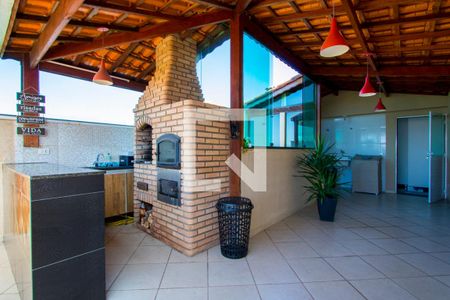 Apartamento à venda com 108m², 2 quartos e 3 vagas Apartamento à venda com 108m², 2 quartos e 3 vagasEspaço gourmet