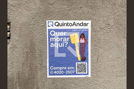 Casa à venda com 138m², 2 quartos e 2 vagas Casa à venda com 138m², 2 quartos e 2 vagasPlaquinha