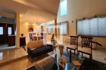 Sala de Estar de casa à venda com 6 quartos, 343m² em Jardim Sao Caetano, São Caetano do Sul