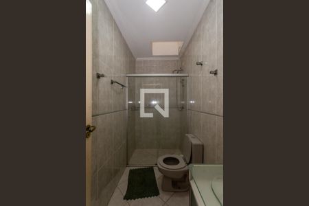 Casa à venda com 132m², 3 quartos e 2 vagas Casa à venda com 132m², 3 quartos e 2 vagasBanheiro Corredor