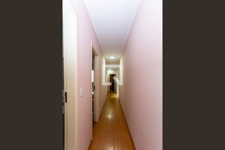 Casa à venda com 132m², 3 quartos e 2 vagas Casa à venda com 132m², 3 quartos e 2 vagasCorredor