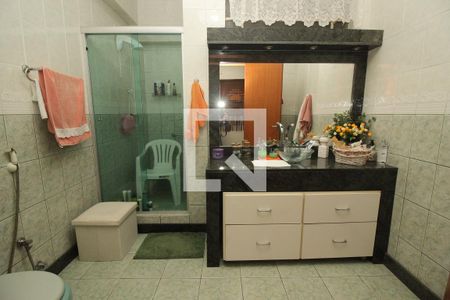 Apartamento à venda com 145m², 3 quartos e sem vaga Apartamento à venda com 145m², 3 quartos e sem vagaBanheiro Social