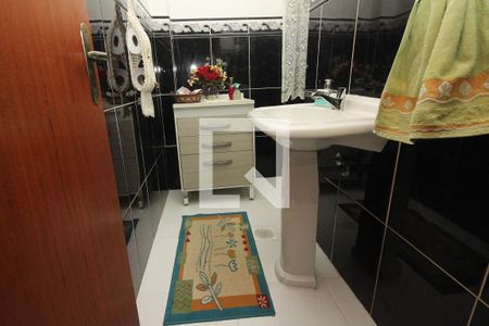 Apartamento à venda com 145m², 3 quartos e sem vaga Apartamento à venda com 145m², 3 quartos e sem vagaLavabo