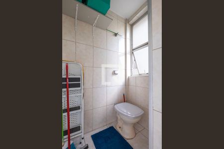 Apartamento para alugar com 90m², 2 quartos e 1 vagaÁrea de  Serviço - Banheiro