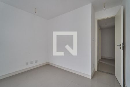 Apartamento à venda com 210m², 2 quartos e 2 vagasQuarto de Serviço