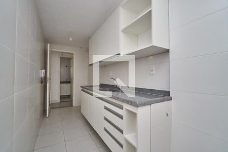 Apartamento à venda com 210m², 2 quartos e 2 vagasCozinha