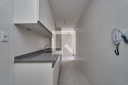 Apartamento à venda com 210m², 2 quartos e 2 vagasCozinha
