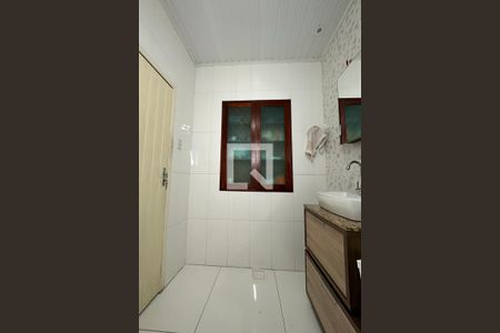 Casa à venda com 110m², 3 quartos e 2 vagasBanheiro