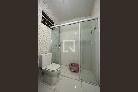 Casa à venda com 110m², 3 quartos e 2 vagasBanheiro