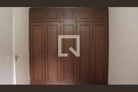 Apartamento à venda com 76m², 3 quartos e 2 vagasQuarto 2