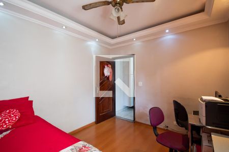 Casa à venda com 360m², 5 quartos e 3 vagas Casa à venda com 360m², 5 quartos e 3 vagasQuarto 5
