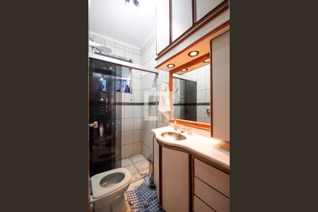 Casa à venda com 360m², 5 quartos e 3 vagas Casa à venda com 360m², 5 quartos e 3 vagasBanheiro 2