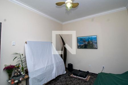 Sala de apartamento para alugar com 2 quartos, 80m² em Olaria, Rio de Janeiro