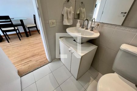 Apartamento à venda com 45m², 1 quarto e 1 vaga Apartamento à venda com 45m², 1 quarto e 1 vagaBanheiro