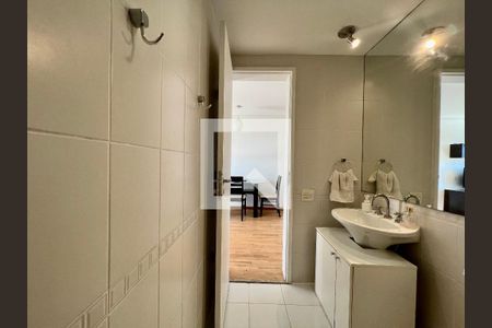 Apartamento à venda com 45m², 1 quarto e 1 vaga Apartamento à venda com 45m², 1 quarto e 1 vagaBanheiro