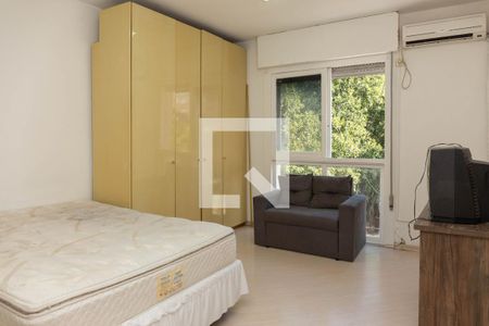 Sala/Quarto de apartamento para alugar com 1 quarto, 32m² em Rio Branco, Porto Alegre