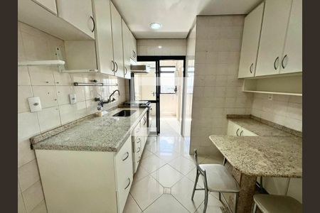 Apartamento à venda com 3 quartos, 133m² em Jardim da Saúde, São Paulo